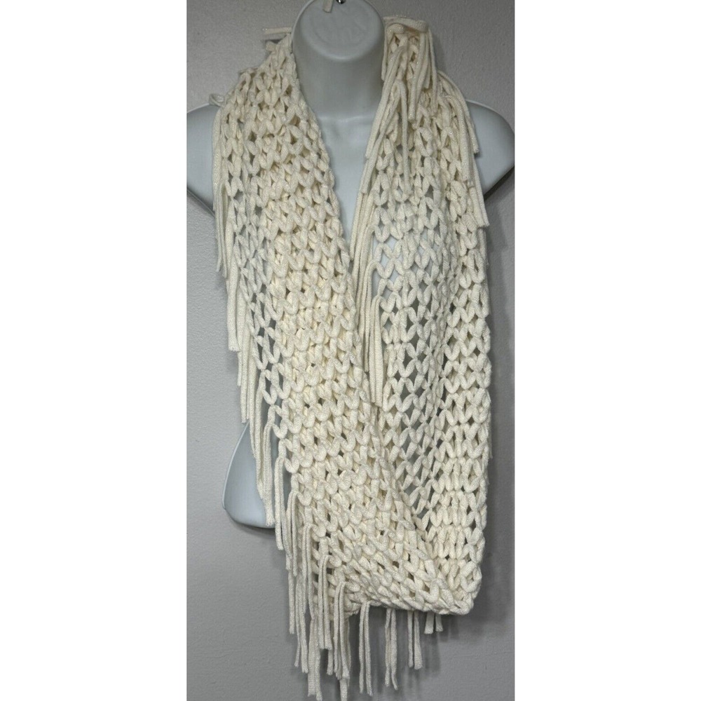 MUDD Women’s ivory fringe infinity scarf- One Size - NEW with Tags